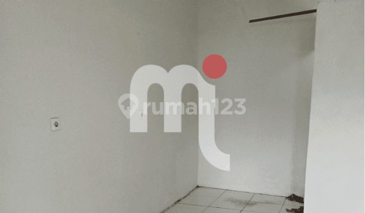 Dijual Kios SHM di Wolter Monginsidi