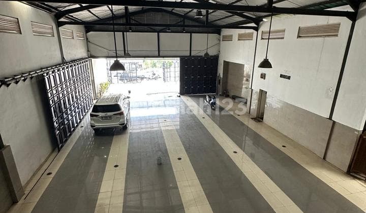 For Sale Showroom in Karawaci Area, Tangerang