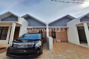 Rumah Baru Bebas Banjir Dalam Cluster One Gate Dekat Galaxy Pekayon Bekasi Selatan