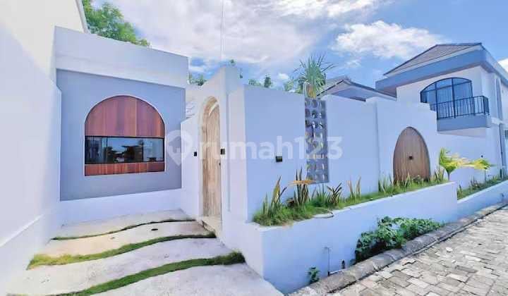 Dijual / Disewakan New Villa Siap Huni dengan Desain Mediteranian Ala Santorini di Cluster Elit Nusa Dua