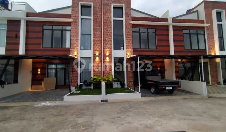 Beautiful House 170 M2 Cihanjuang Bandung