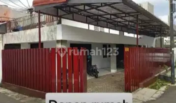 Disewakan Rumah Murah Di Tebet Timur, Jalan 2 Mobil
