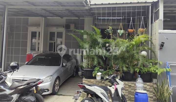 Rumah 1,5 Lantai Siap Huni Dekat Sta. K R L Dan Sta. M R T Lebak Bulus Rumah