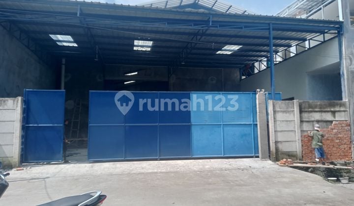 Warehouse Lot DPR Flood-Free Strategic Location 40 Feet Container
