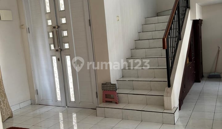 Rumah Cantik Turun Harga di Cluster Favorite Legenda Wisata Cibubur