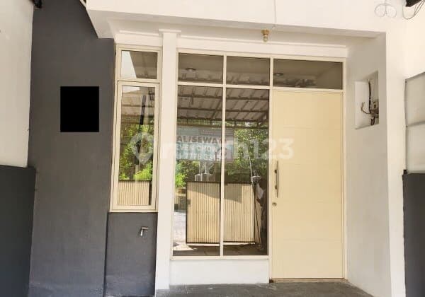 Rumah 3 Lantai Di Pantai Indah Kapuk 4x12 Bagus SHM