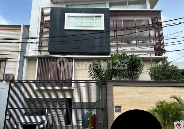 Rumah 3 Lantai Di Citra Garden 2 Extention 15x19 Bagus SHM