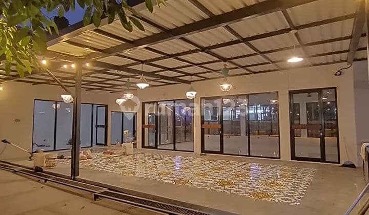Business Space in Taman Sari with Open Space Concept