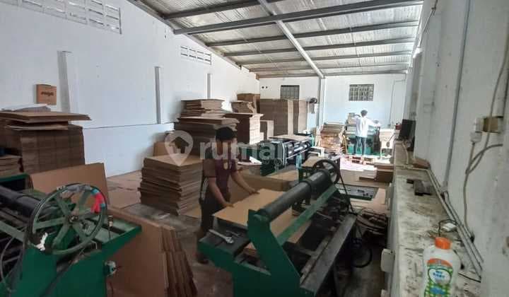 Large Warehouse on Jl. Raya Pameuntasan with Big Truck Access & Near Toll Road