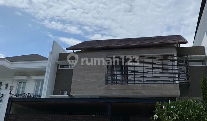 Rumah Kontrakan Mewah Minimalis Modern di Setra Duta, Bandung