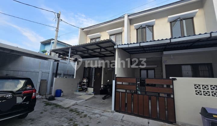 2 Story Hook House West Jakarta