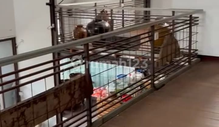 Galeri dan Backhouse West Facing Near Ubud Central