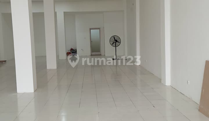 Ruko Luas Hook 1Lantai Kerobokan Jarang Ada