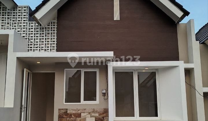 Rumah Premium dengan View Pegunungan_malang - Hanya 10 Unit Tersisa!