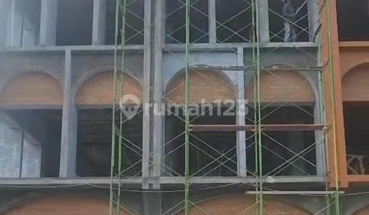 Gedung Baru - Jual / Sewa - Komersial - 2 Menit dari tol Simatupang