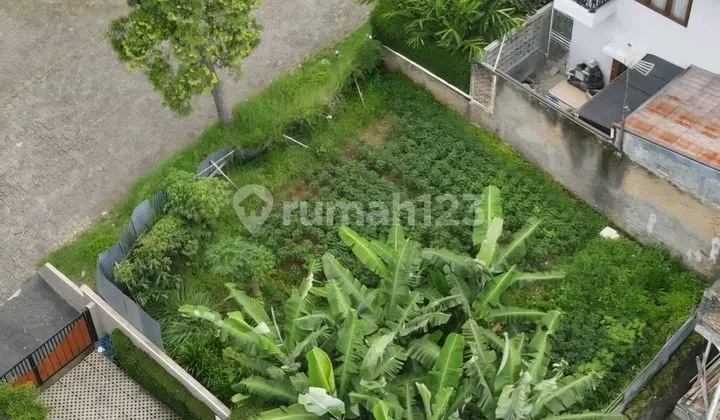 For Sale: 154m2 Plot, Frontage: 12m, Located in Cisitu Dago Residential Cluster, North Bandung, Near ITB and UNPAD, Good View.