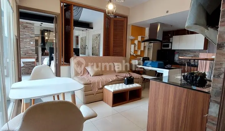 For Rent: Galeri Ciumbuleuit 3 Apartment, GCA 3, 3BR 3 Bath, Furnished with Electronics, Near Parahyangan, Unpar, ITB, Unpad, Cihampelas, Ciwalk, Dago, City View.