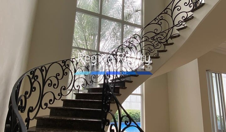 Dijual Rumah Pondok Indah, Jakarta Selatan