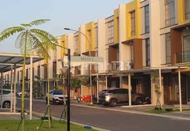 Dijual Rumah Pik-2, 4.5x10,.3 Lantai