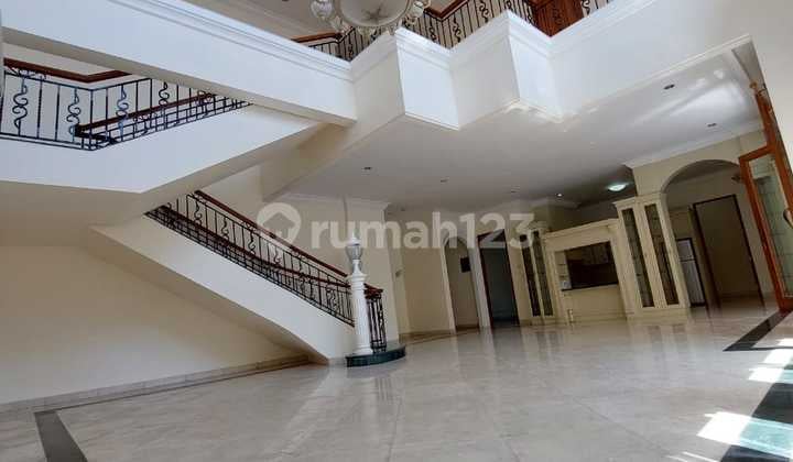 Rumah Premium Elit Hadap Selatan di Pondok Indah Jakarta Selatan