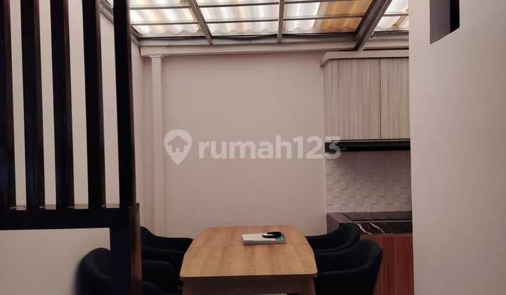 Hunian Tenang 2 Lantai di Cendana Peak Lippo Karawaci - Siap Huni, Akses Mudah
