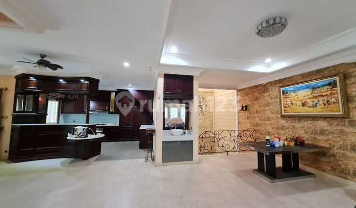 Rumah Siap Huni di Puri Indah Jakarta Barat Lokasi Strategis