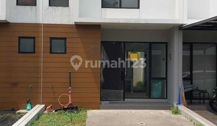 BU Jual Cepat Rumah Siap Huni dan Bagus di Cluster Casco Citra Garden Puri