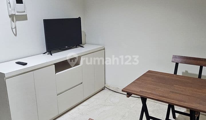 Best Deal! 1Br Puri Orchard Furnished, View Kolam Renang, Unit Sangat Terawat