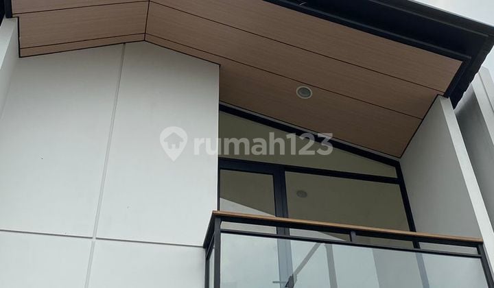 Rumah Bagus dan Modern dengan Fasilitengkap di Cendana Parc, Harga Terjangkau