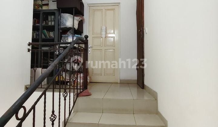 Rumah Siap Huni dengan Lingkungan Nyaman di Semanan