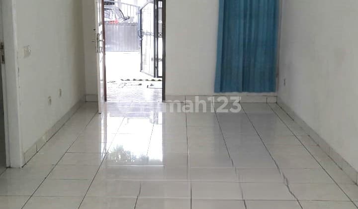 Nego Jual Cepat Rumah 1 Lantai sudah SHM di Taman Semanan Indah