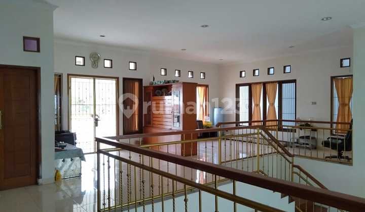 Dijual Rumah di Komplek Permata Hijau Ii