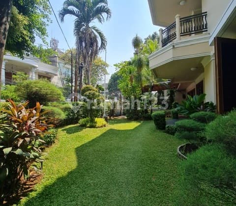 Rumah Mewah Dan Cantik Simprug Garden