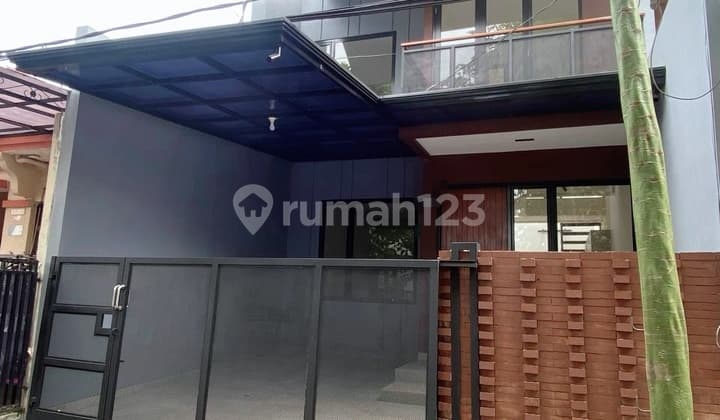 Dijual Rumah Bagus Dekat Pintu Tol dan Stasiun Kereta di Kencana Loka Bsd