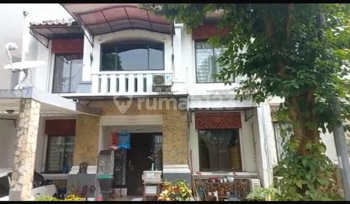 Rumah Asri Dekat Pintu Tol dan Stasiun Kereta