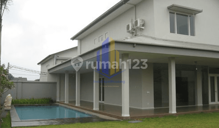Modern Family Home In Cilandak - Strategic & Peaceful Area