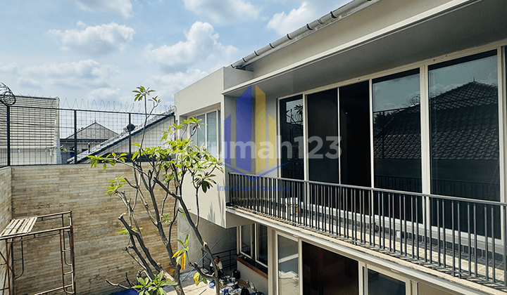 Exclusive Residence In South Jakarta - Perfect For Expat Living