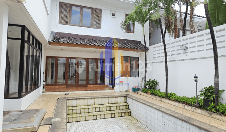 Exclusive Compound House For Rent In Pejaten - Private Pool, Spacious Layout & Family-Friendly