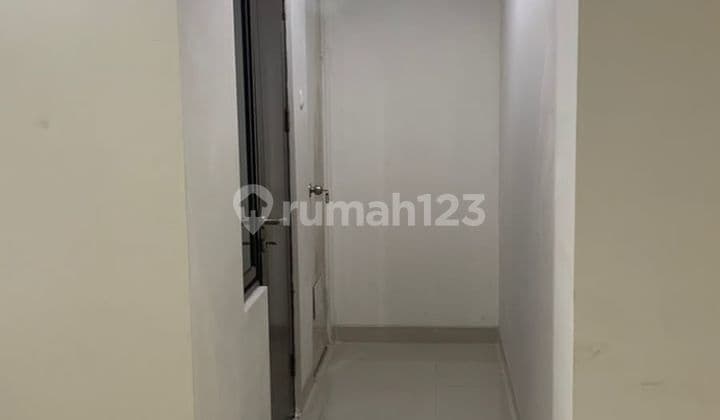 DIJUAL RUMAH SEMI FURNISHED - FULL RENOV - JAKARTA GARDEN CITY