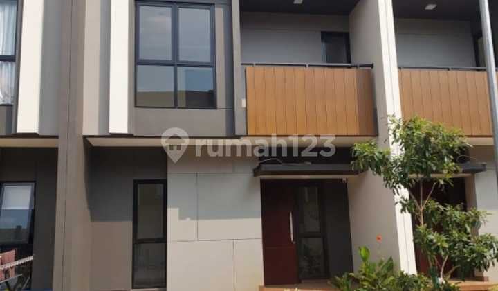 For Sale Modern 2-Storey House - Regia Cluster, Summarecon Crown Gading