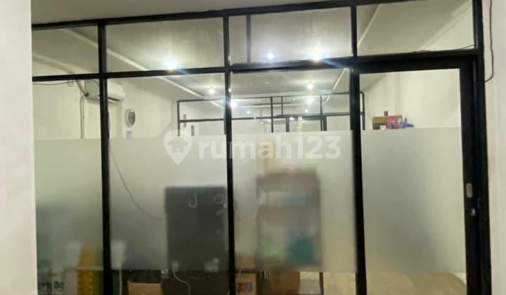 Dijual Ruko Kantor Siap Pakai Full Renovasi di Ifolia Harapan Indah Bekasi