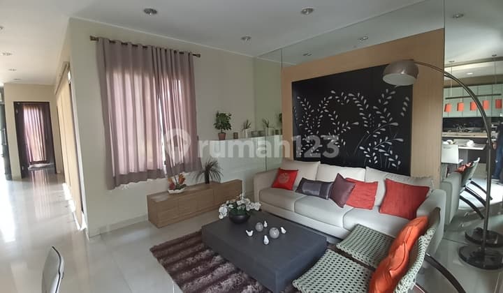 Dijual Rumah Mewah Casa Jardin Evodia, Basement Full Furnish