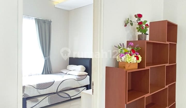 Minimalist House in Cipete Beautifully Furnished