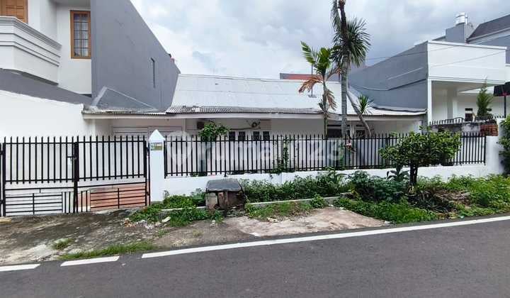 Per square meter 24.5 million in the Benhill area, Central Jakarta.