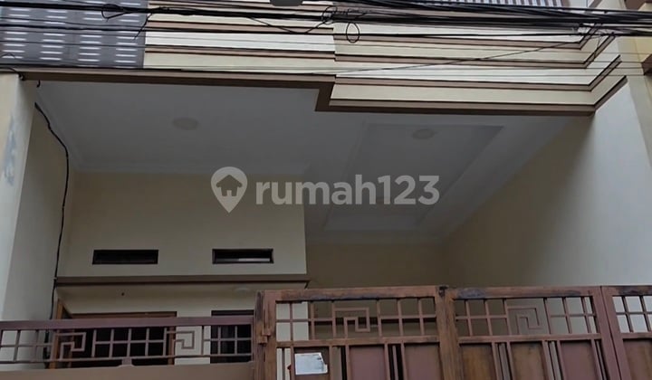 Wilson Flood-Free Furnished House in Poris Indah