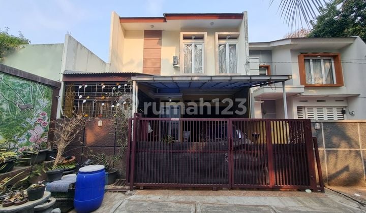 Nice House Ready to Live In, Serene Environment Inside PLN Gandul Complex.