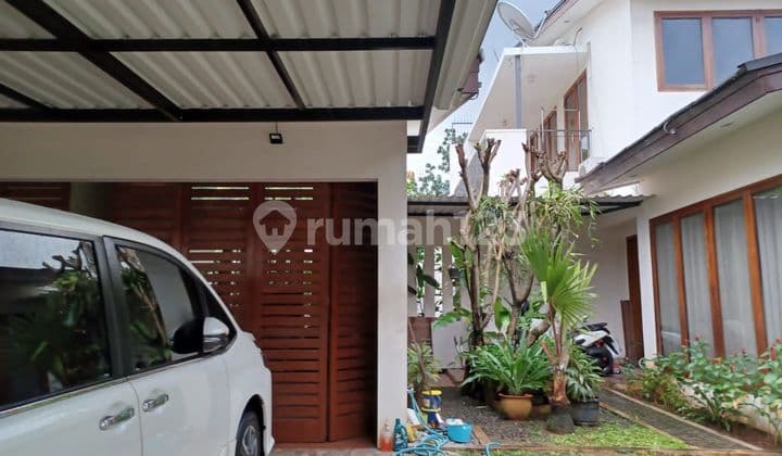 Rumah mewah siap huni lingkungan asri Cikini Bintaro