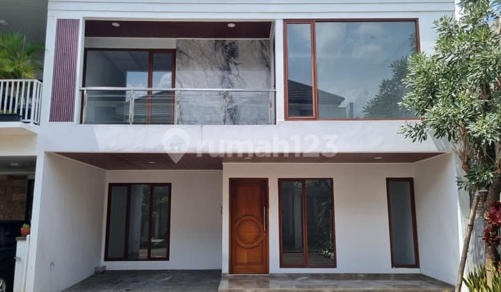 Rumah Baru Minimalis Modern Lingkungan Asri Puri Bintaro