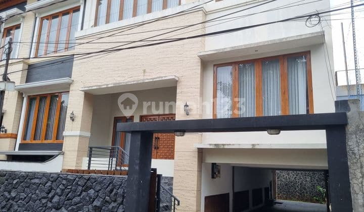 Rumah Mewah Siap Huni 2 Lantai + Basement Kemang Utara