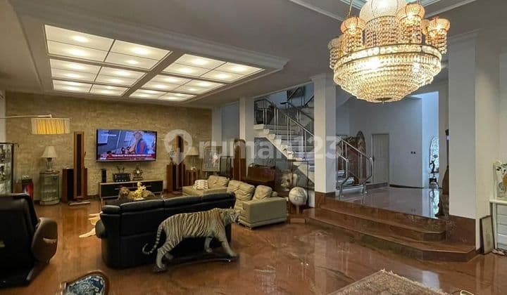 Rumah Mewah Siap Huni Lantai Marmer Benda Atas Ampera